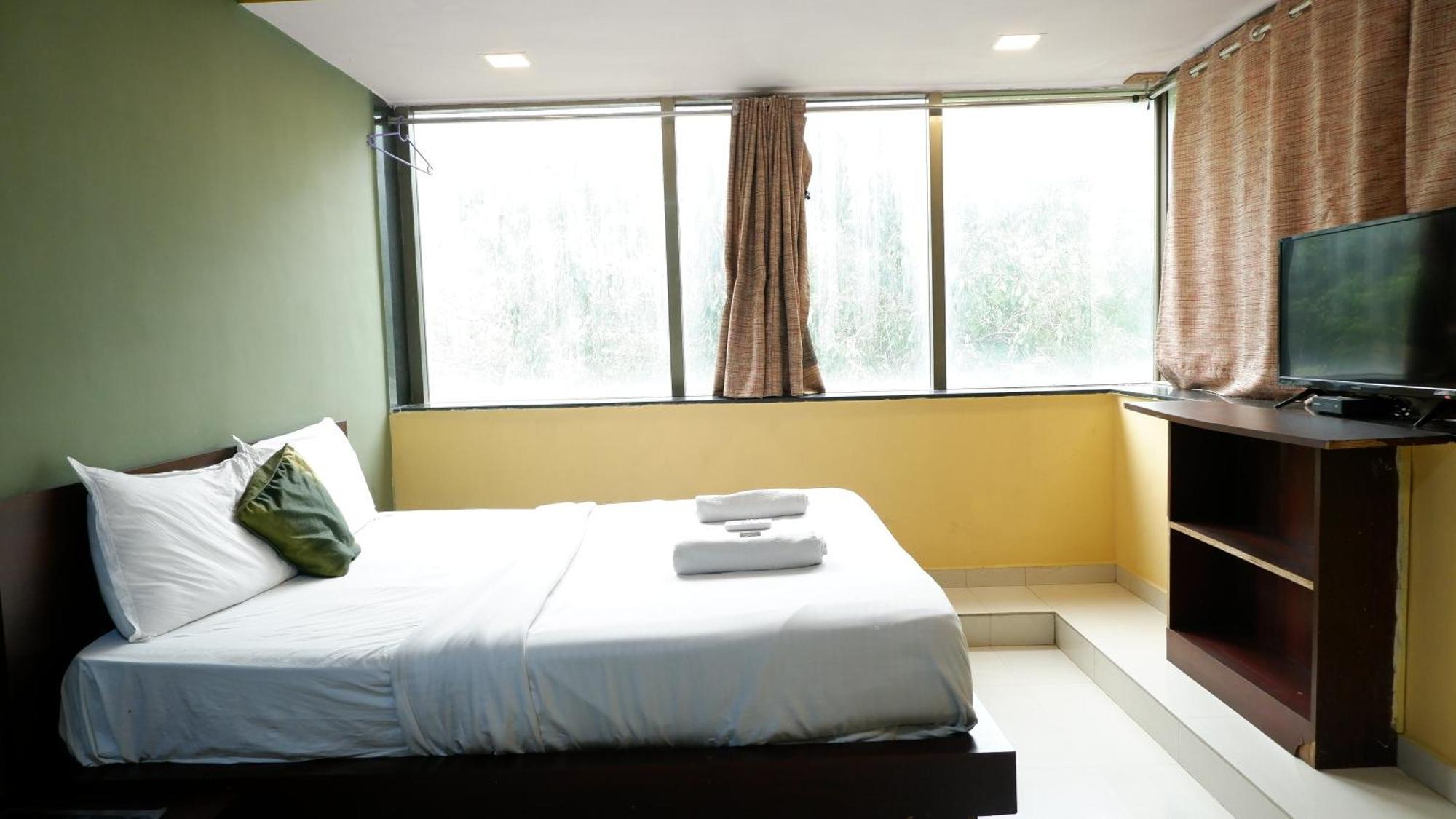 Hotel Artusinn Midc Andheri East Mumbai Exterior foto